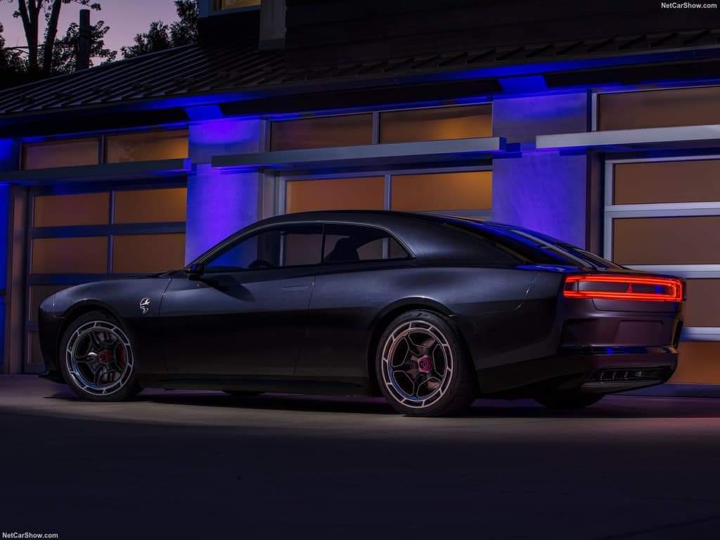2022 - [Dodge] Charger Daytona SRT Concept Fb_im476