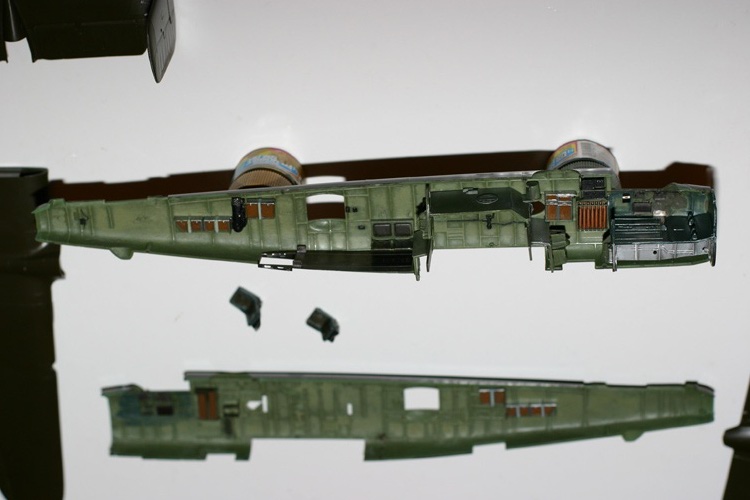 B25H Mitchell [Monogram] 1/48 (VINTAGE) Img_0512