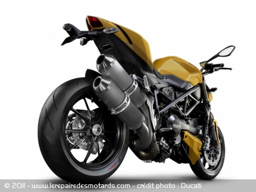 A VOUS DE JUGER !!!! - Page 3 Ducati12