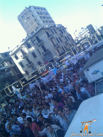 بالصور | انطلاق مظاهرة الأقباط من "دوران شبرا" بمشاركة نحو 10 آلاف والأعداد في تزايد مستمر Masera10
