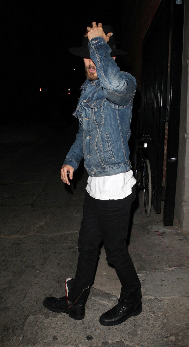 15 juin 2012 - Jared Leto at the AV Club - Hollywood 0219