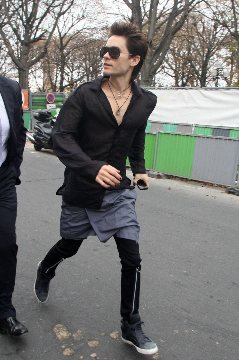[2011] Jared Leto à Paris pour la Fashion Week - octobre 2011 0612