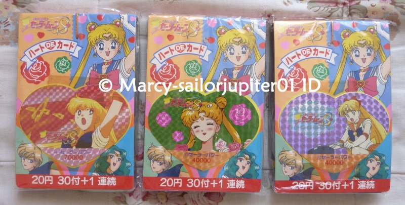 Ma collection Sailor Moon - Pin's/Cartes/Goodies 21/04/2012 - Page 5 P1120316