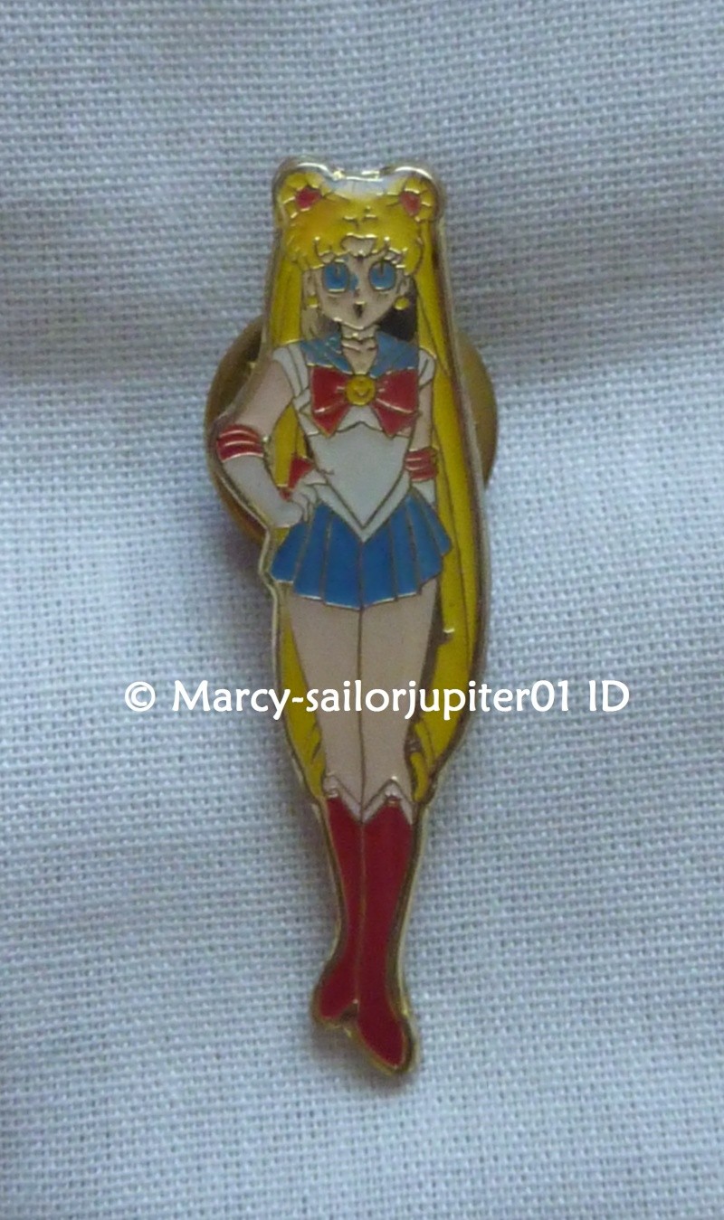 Ma collection Sailor Moon - Pin's/Cartes/Goodies 21/04/2012 - Page 5 P1120711