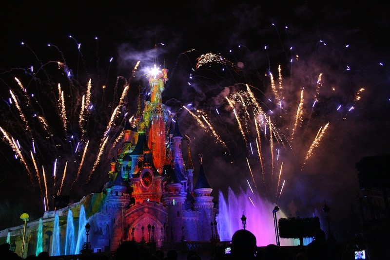 Vos photos nocturnes de Disneyland Paris - Page 20 Img_7910