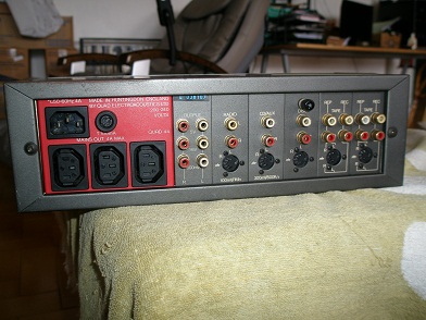 Quad 44 Pre Amplifier P1010217