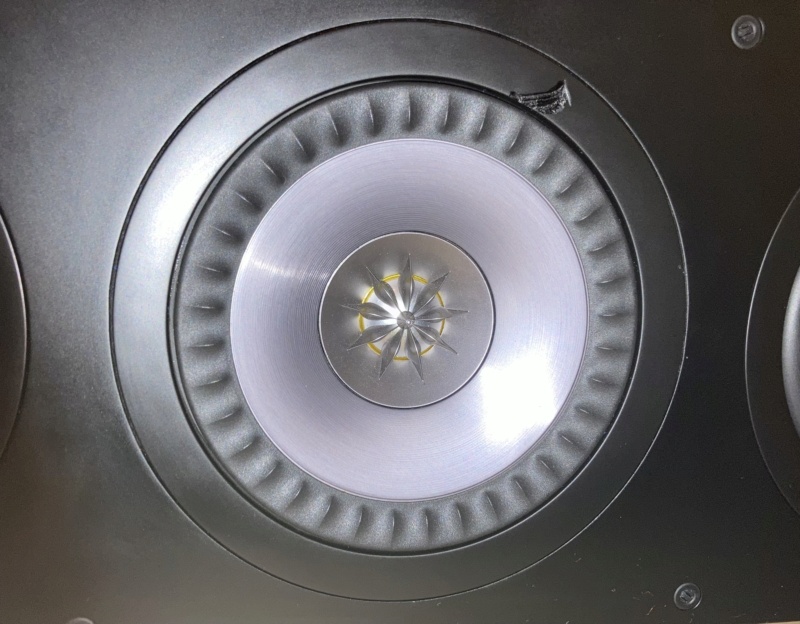 (Sold) KEF Q200C centre speaker Img_e311