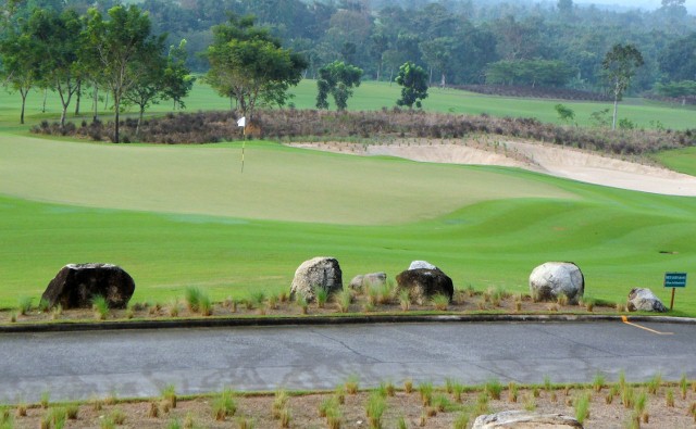 Thailand Golf Adventures 18th_g10