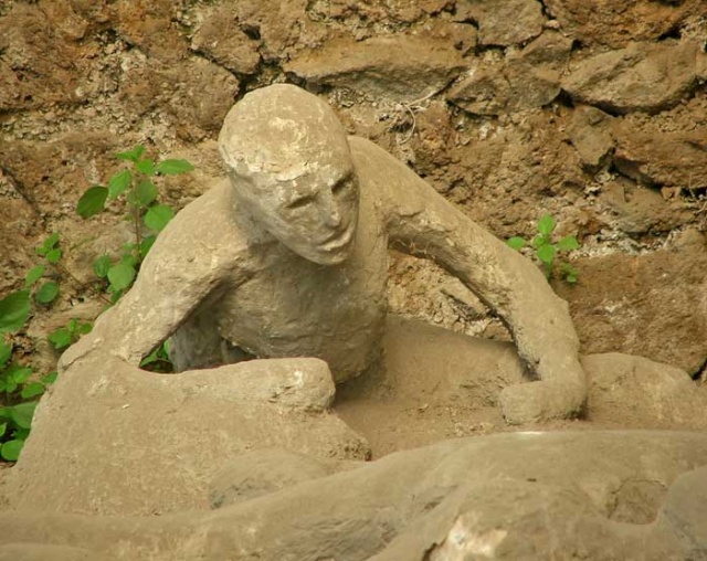 Pompéi : ce jour là, le rêve a pris fin Pompei13