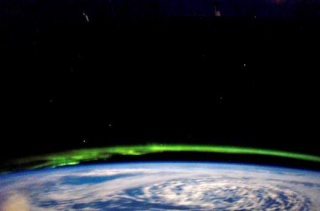 aurore boréale astronaute forum octobre 2011 science magnififique spectacle station spatiale internationale