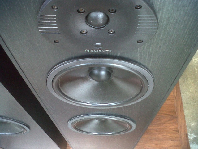 Clements 308di speaker(used)sold Img00333