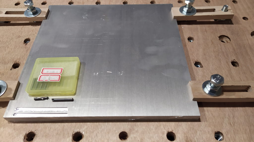 CNC : fraise cassée dans de l'alu 6061 Alu1_110