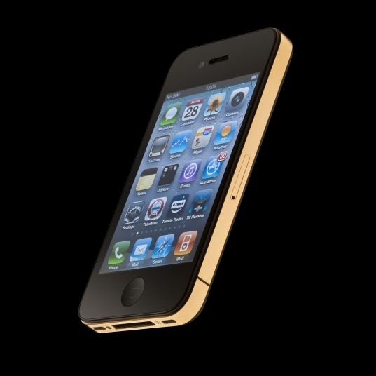 Moins de 2000€ pour un iPhone 4S en or 17140610