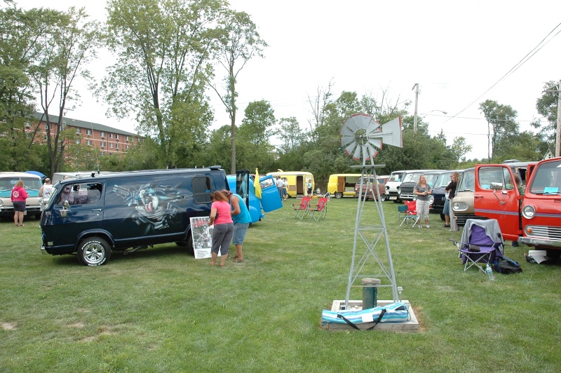 Taz'z 11th Annual Vintage Van Fest "All Vans, Econoline & A-100 pick-up's welcone" Dsc_6713
