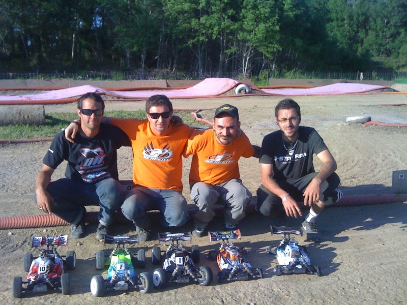 Carton plein pour le Team Serpent! Img_1413