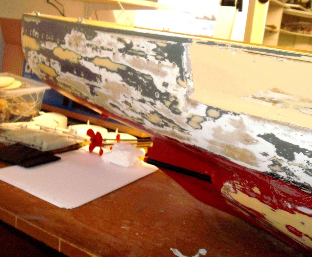 Restauration eines 1:67er Modells der "Bismarck". - Seite 2 12_web11