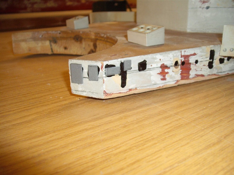 Restauration eines 1:67er Modells der "Bismarck". - Seite 4 8_web16
