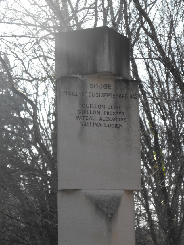 Monument des fusilés de la braconne Dscf3713