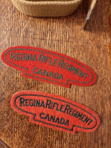 Regina Rifle Regiment battle dress question 2023-011
