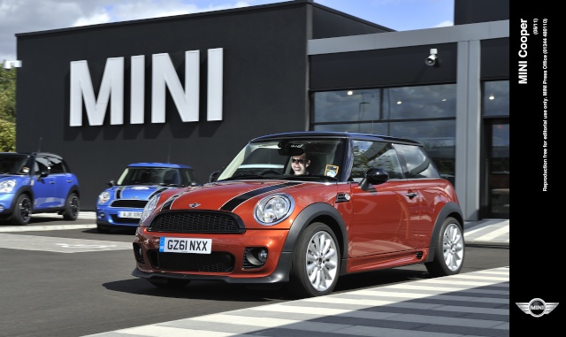 More MINI For Your Money On 61-Plate Models P9008125
