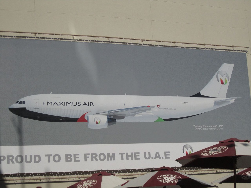 Dubai Airshow 2011 Maximu10