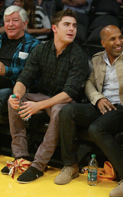 Lakers (30.10.12) Efron-24