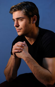 USA Today (2012) Zac06-10