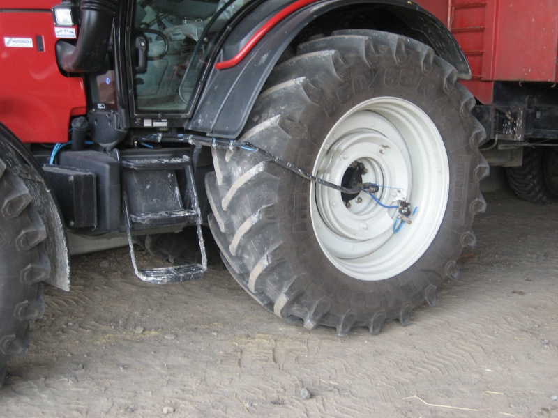 Pression pneu de vos tracteurs Talago12