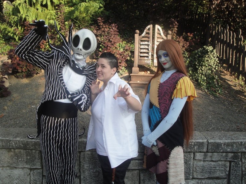 halloween - Photos avec les Personnages Disney - Page 37 Dsc00115