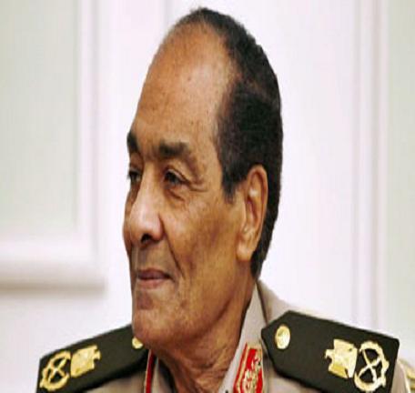 اتحاد المصريين بأوروبا يطالب المشير بتشكيل مجلس رئاسى مدنى  S1020118