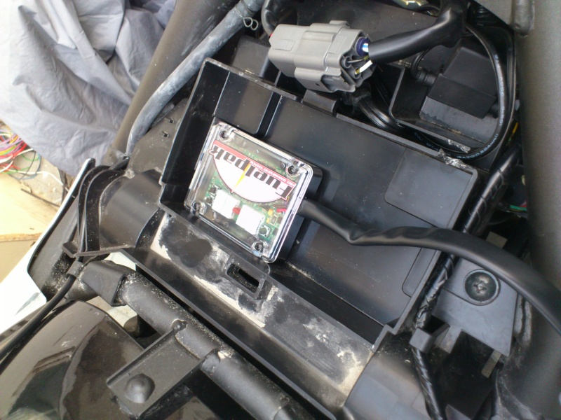 900 VN - tuto montage fuel pack vances  Dsc_0119