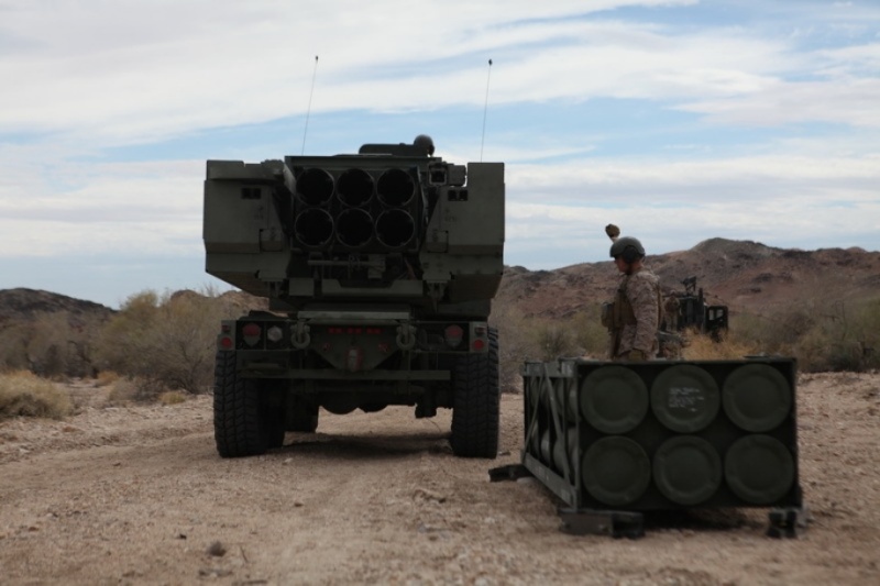 US Army - Page 14 Himars11