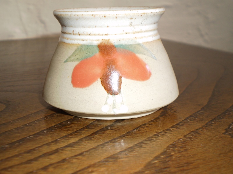 Paul H Metcalfe, Fuchsia Ceramics, PHM mark 20111024
