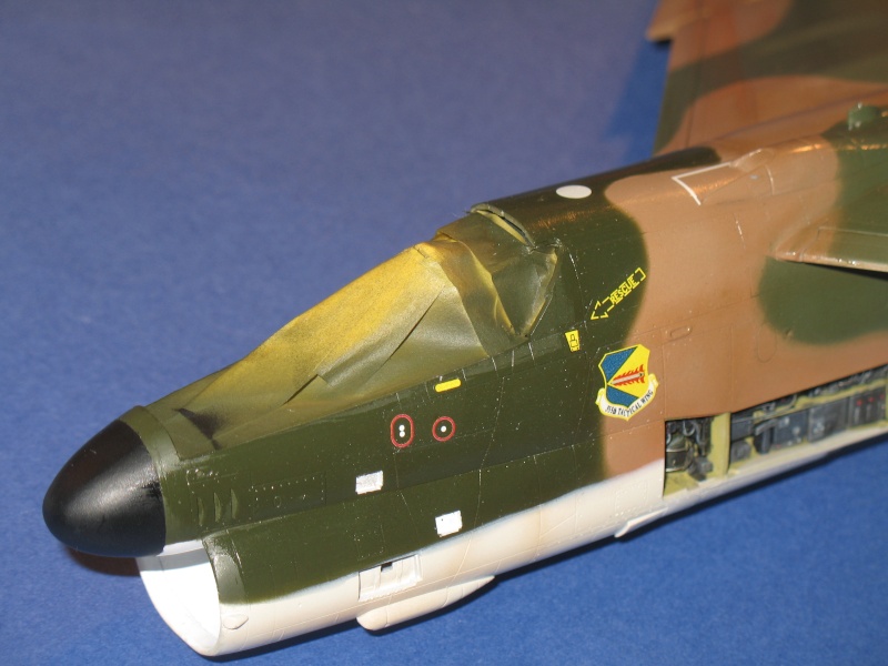 [Concours VietNam] Ling Temco Vought A-7D CORSAIR II US Air Force  [Hasegawa] 1/48 - Page 4 Img_8214