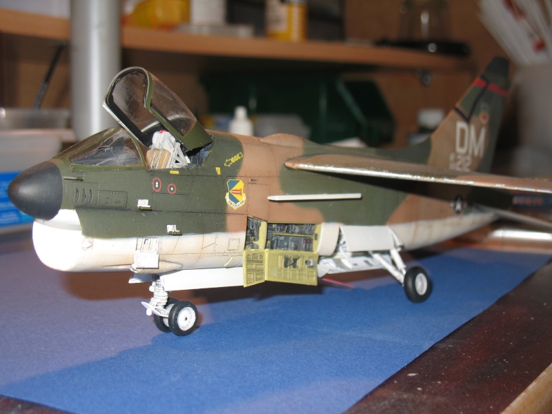 [Concours VietNam] Ling Temco Vought A-7D CORSAIR II US Air Force  [Hasegawa] 1/48 - Page 4 Img_8246