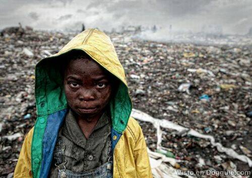 Infierno en la Tierra: vertedero de basura en Mozambique Mozamb11