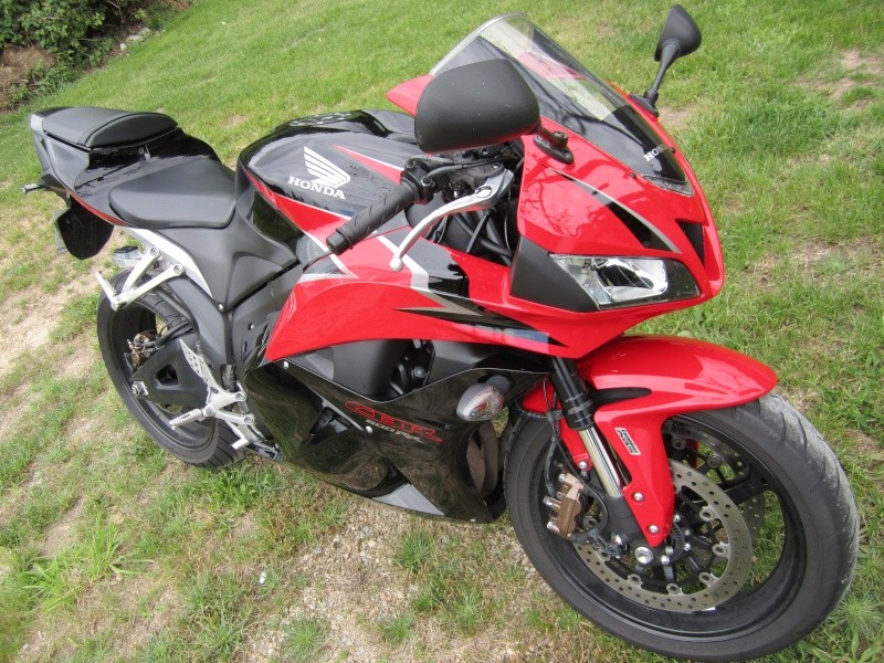 Vend moto CBR 600 RR ABS année 2009 Img_2710