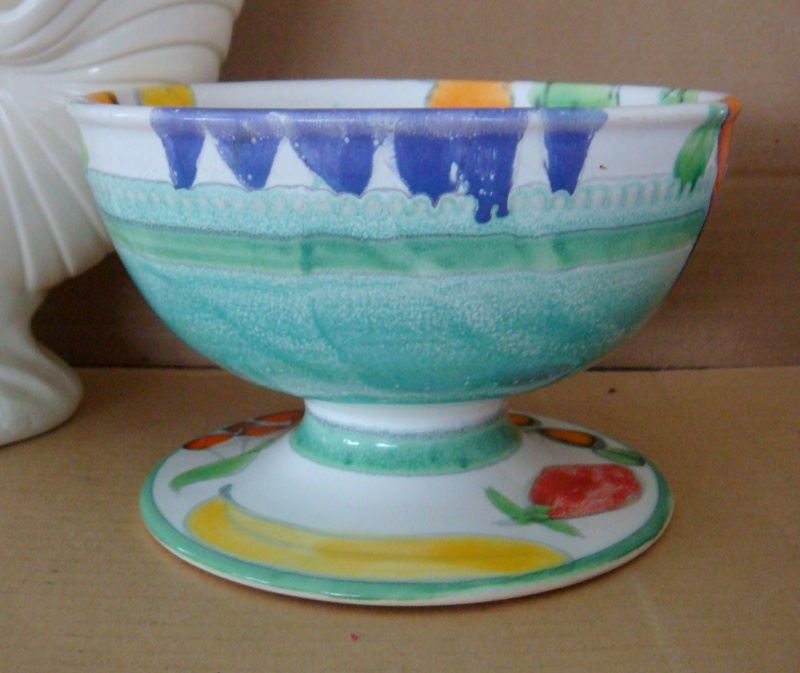Crown Lynn & Catherine Anselmi stamped fruit bowl !! Plus list of decorators Dsc00810