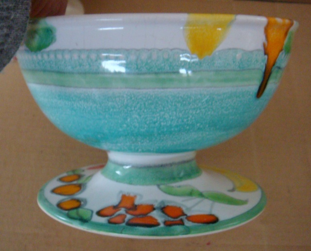 Crown Lynn & Catherine Anselmi stamped fruit bowl !!  Plus list of decorators Dsc00812