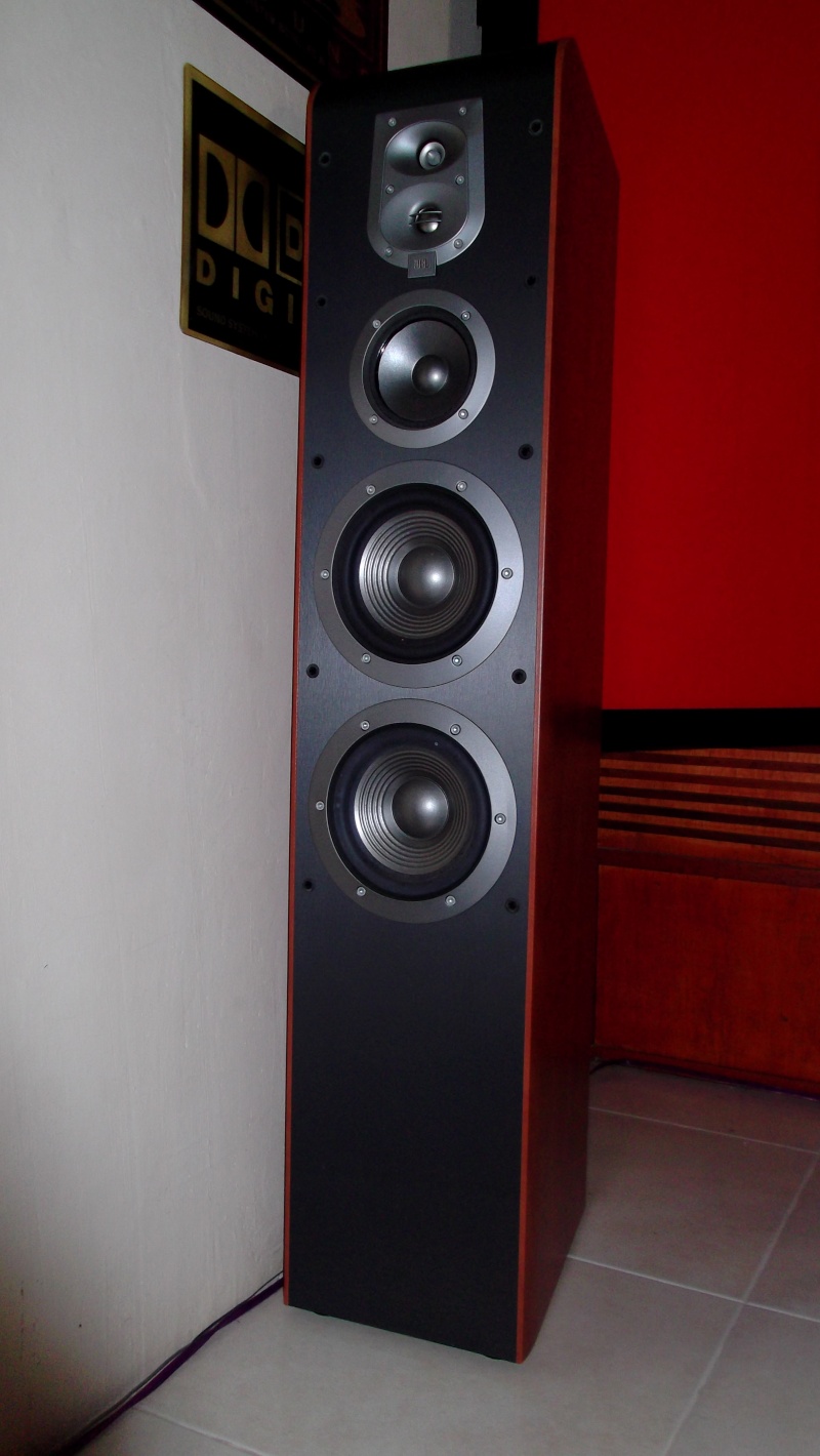 JBL es80 Floor stand speaker (Used) Dscf2410