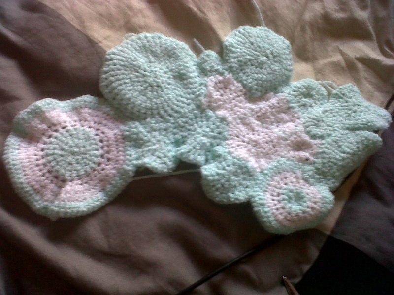 crochet circles baby blanket Img00110