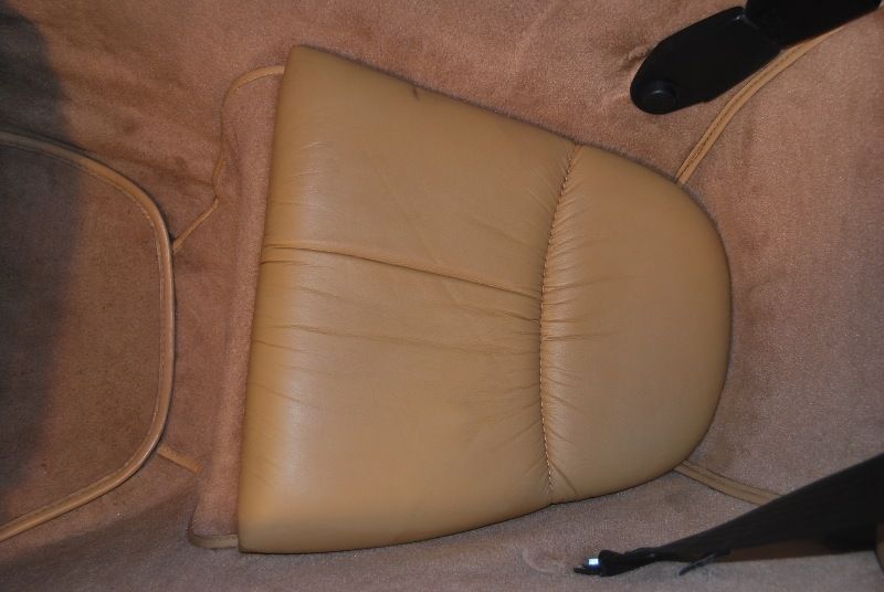 rénovation des sièges en cuir de nos belles Dsc_0015