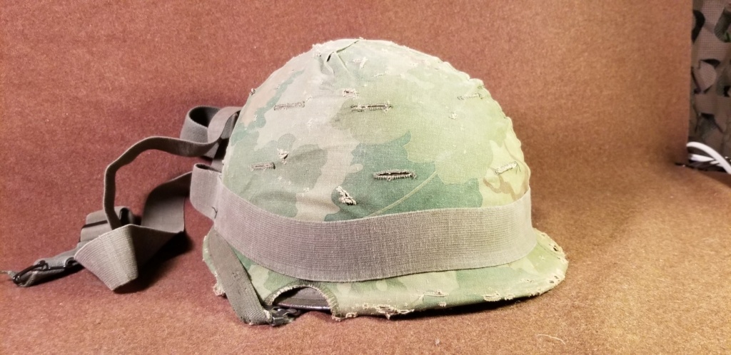 Les camouflage band helmet 20200911