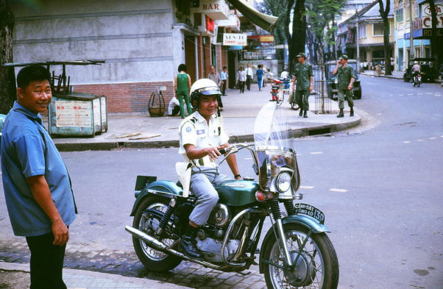 Police Nationale Sud Vietnam Canh-s10