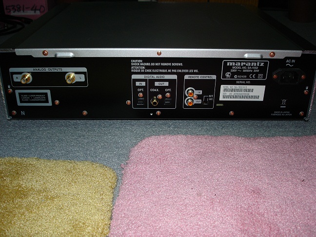 Marantz SA-15S2 SACD Player (Sold) Dsc00327
