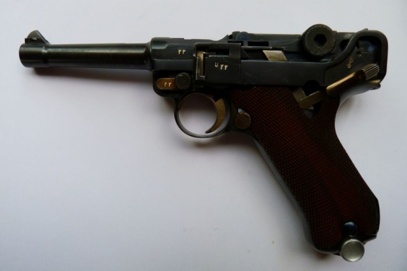 Luger Mauser, contrat perse, d'instruction dit "cutaway" n° 22 (en chiffres farsi).  00211
