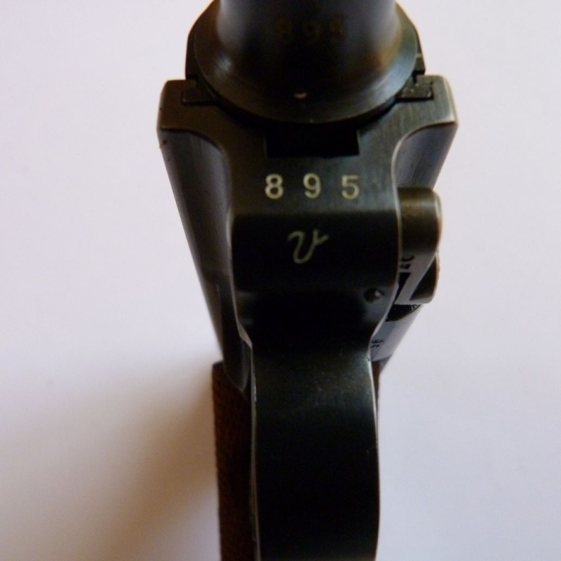 Luger DWM-Mauser commercial 1934 Oberndorf n° 895 v, en 7,65 parabellum. Dwm-ma12