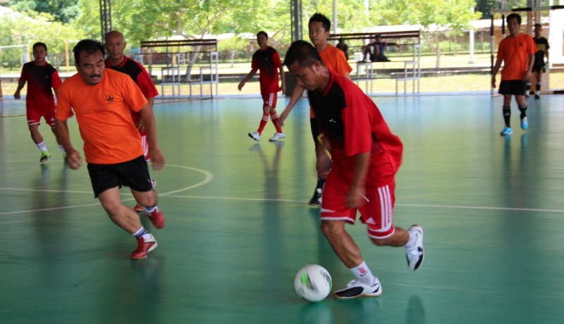 SUKAN FUTSAL DI YAYASANSABAH KOTA KINABALU - SUKAN DWI TAHUNAN KELAB SUKAN & HIBURAN (KSH) JPS SABAH KE-20 - Page 2 2_210