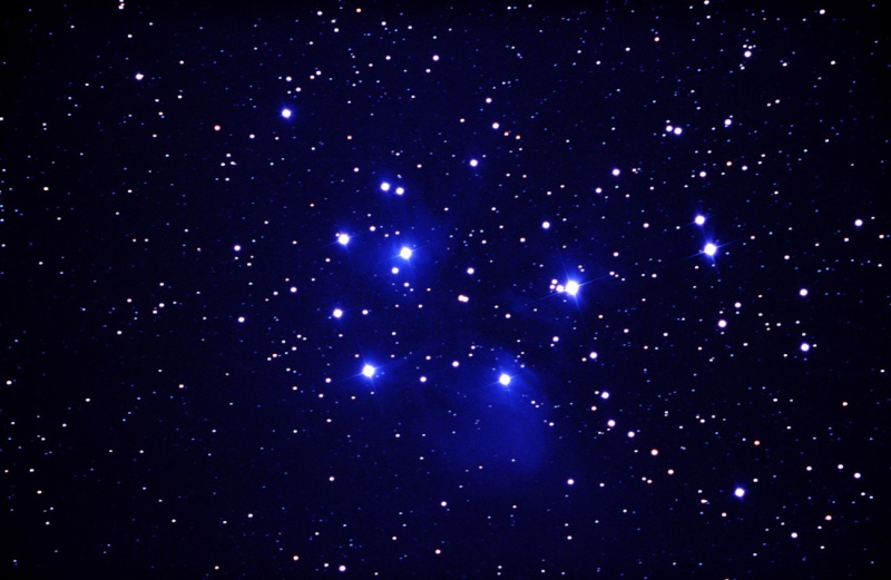 Una nuova luce nel Grande Carro Così è nata la stella più brillante Pleiad10