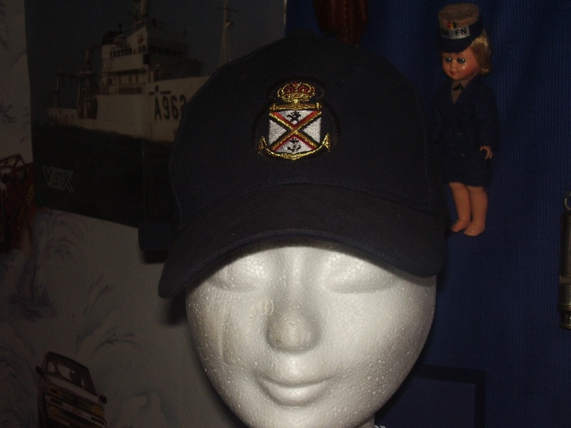 Collection pièce uniforme et insigne Marine - Page 3 Pa060417